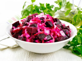 Один продукт — и вкус винегрета раскроется по-новому: будете готовить салат только так Свекла, салат