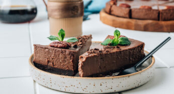 Быстрый шоколадный торт в мультиварке – съедается за 1 минуту: вкусно до дрожи