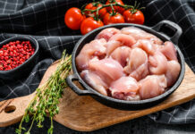 Сделайте это — и куриное мясо станет полностью безопасным: никакой химии в волокнах не останется