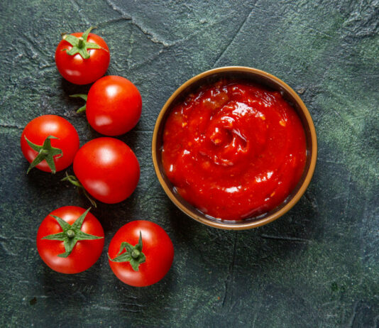 Этот сорт «штампует» урожай как фабрика без остановки до октября: плоды сладкие и хранятся долго