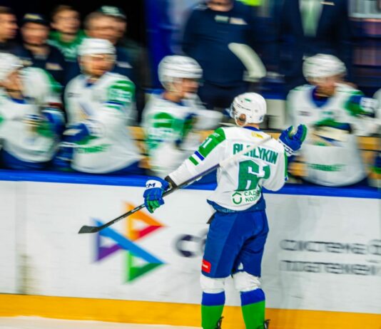 Нападающий «Салавата Юлаева» подвел итоги матча с ЦСКА: команда вела в две шайбы, но все решилось в буллитах