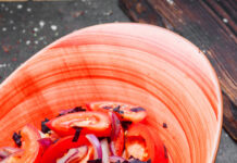 Помидоры с базиликом — душистая заготовка на зиму: рецепт — простейший, закуска — умопомрачительная