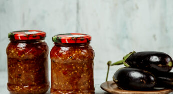 Пикантный салат «Огонек» с баклажанами на зиму — чем проще, тем вкуснее: и к гарниру, и на закуску — рецепт от советских хозяек