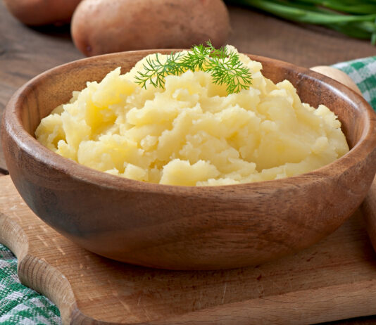 Без молока и масла: вот что кладут в пюре лучшие повара — вкус станет нежным и сливочным