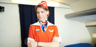 Стюардесса