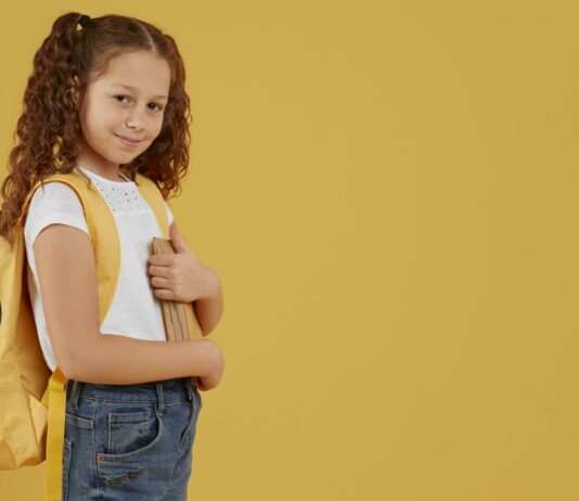 2 минуты — и след от ручки на одежде растворился в мгновение ока: чудодейственное средство за копейки