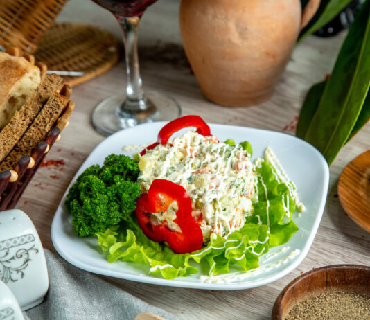 Салат на Новый Год «Фата невесты»: Не блюдо, а настоящая нежная вкусняшка