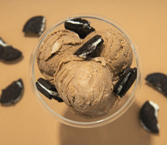 Готовим нереальное мороженое «Капучино»: Классный десерт на Новый Год-2026 — и всего за 2 часа