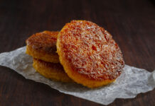 Если дома есть фарш: Готовим шикарные котлеты по-турецки — такого вы в них точно не клали