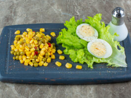 «Цезарь» больше никогда не захотите: салат из пекинской капусты с курицей – невероятно вкусно и полезно