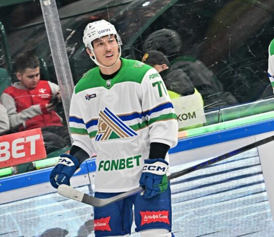 Нападающий «Салавата Юлаева» Денис Ян назвал причину разгрома в матче с «Ак Барсом»