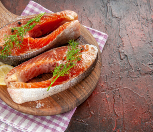 Солёную форель больше не покупаем: Готовим её дома сами — пошаговый рецепт