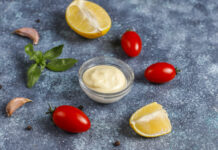 Майонез для салата на Новый Год больше не берём в магазине: Готовим его сами