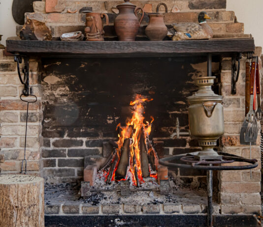 Взяли 1 кусок мыла и тёрку: Получили классный розжиг для мангала или камина — действует за 3 секунды