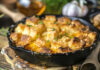 Картошка с мясом под сырной корочкой: простой ужин, который выглядит как ресторанное блюдо