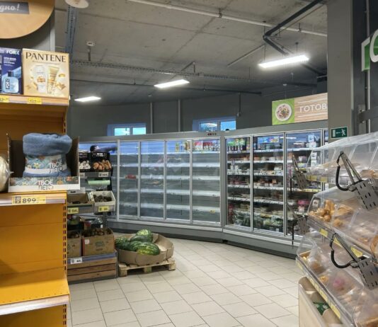 В России с 1 сентября придется по-новому платить в магазинах